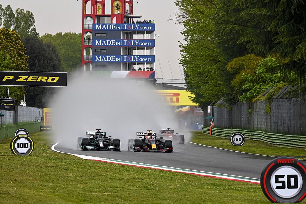 Lewis Hamilton, Mercedes W12, Max Verstappen, Red Bull Racing RB16B