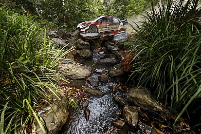 Australia WRC: Rain shakes up lead battle