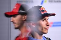 Nie tylko dw&oacute;ch pretendent&oacute;w