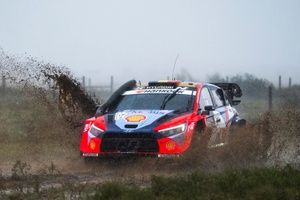 Neuville sigue preocupado con los neum&aacute;ticos del WRC