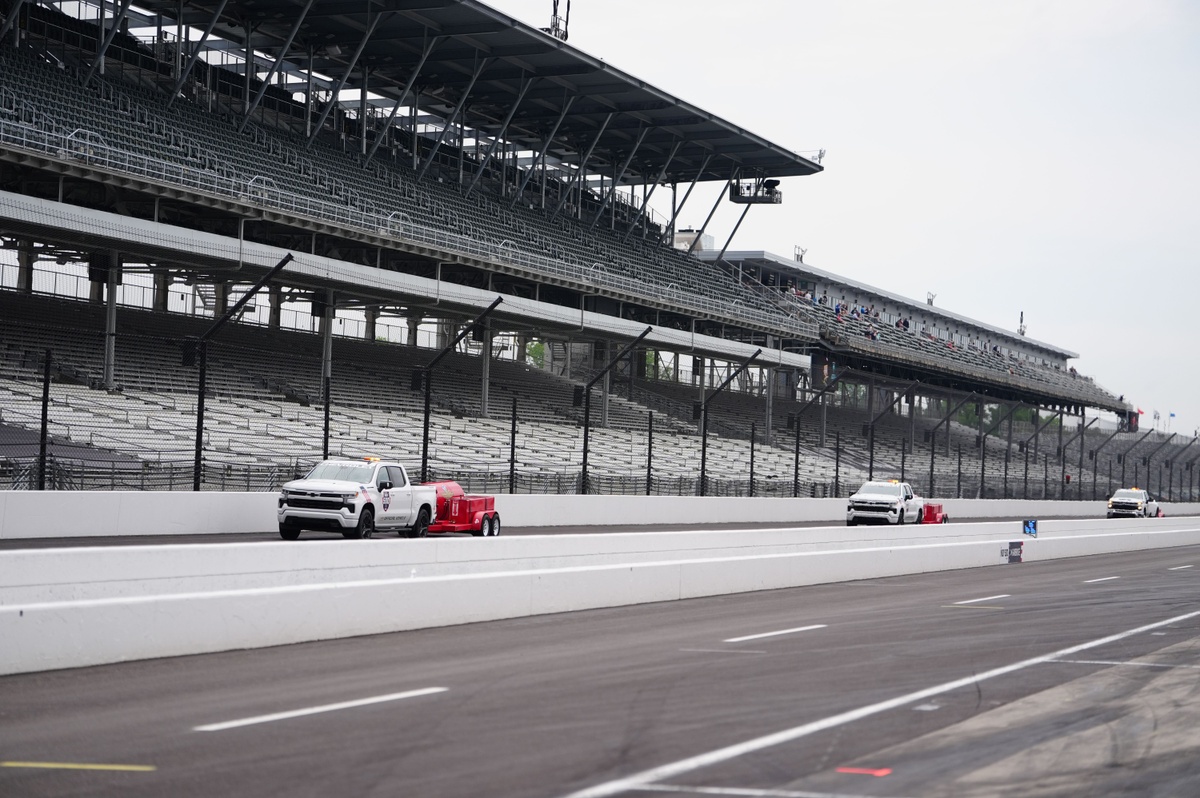 La clasificación de la Indy 500 se pospone al domingo con un formato reducido