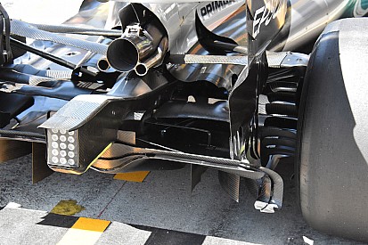 Mercedes: c'è un profilo nascosto nel diffusore posteriore della W08
