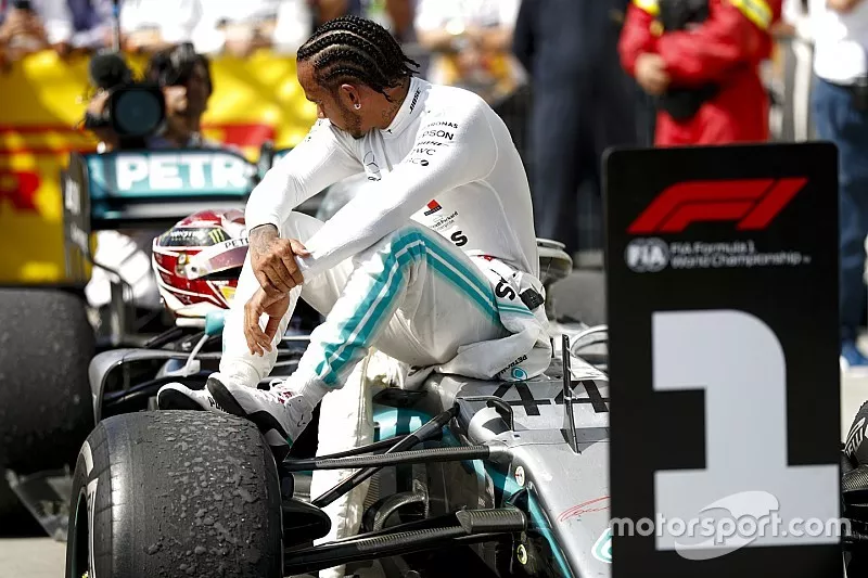Ganador de la carrera Lewis Hamilton, Mercedes AMG F1