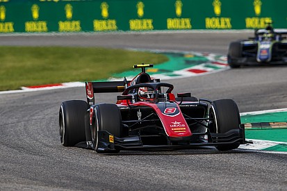F2 Monza: Russell kembali terdepan, Gelael gagal finis