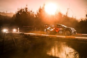 WRC Chile: Evans y Tänak igualados en Chile, Ogier y Rovanperä sufren