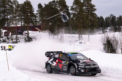 WRC: Evans lidera bajo presión en el Rally de Suecia