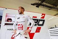 F1: Magnussen perde dia de mídia no Brasil por problema com voo