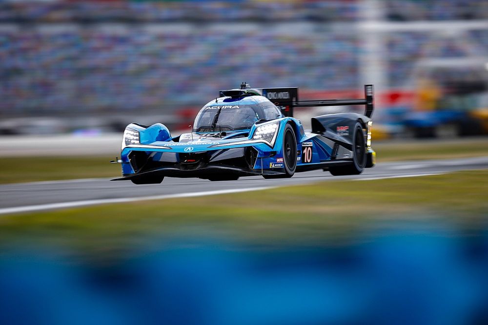 #10 Wayne Taylor Racing with Andretti Acura ARX-06: Ricky Taylor, Filipe Albuquerque, Brendon Hartley, Marcus Ericsson