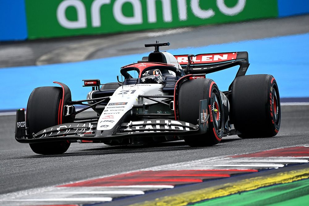 Nyck de Vries, AlphaTauri AT04