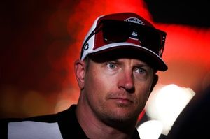 Russell: "La gente probablemente no estaría contenta con Raikkonen hoy"