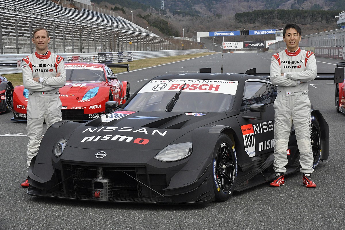 昔のGT500のやつですね。結構クオリティ高いです やっぱりZだ！「Nissan Z」日産、SUPER GT GT500の新型マシンを