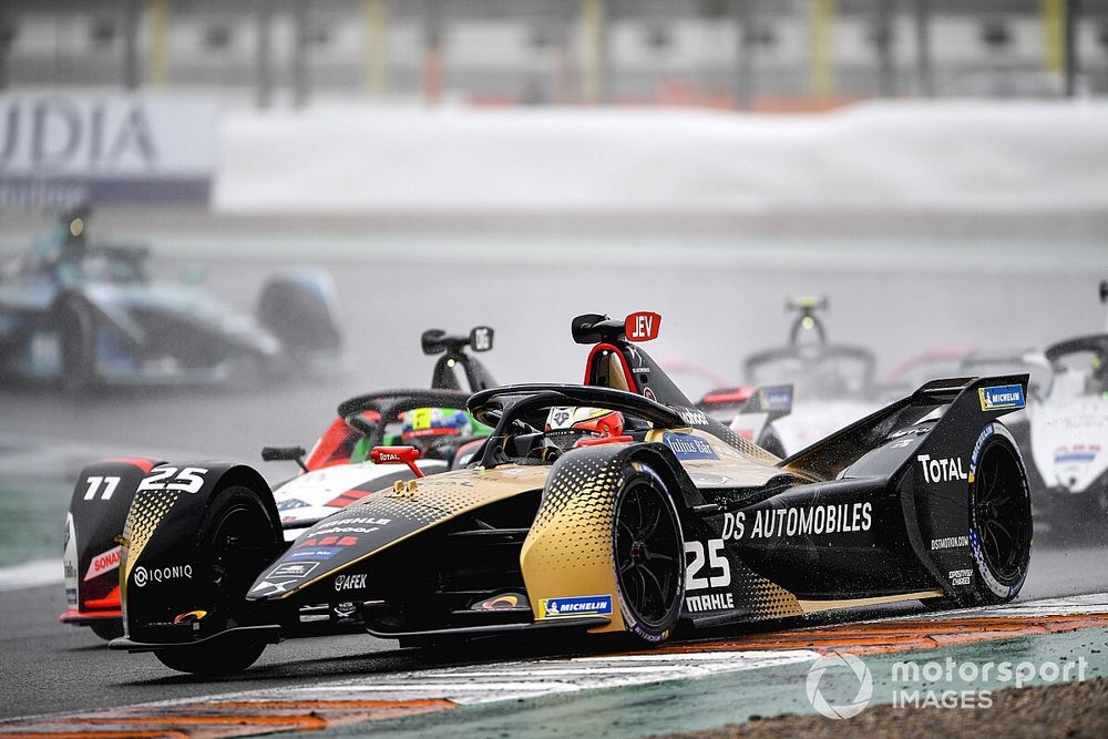 Jean-Eric Vergne, DS Techeetah, DS E-Tense FE21, Lucas Di Grassi, Audi Sport ABT Schaeffler, Audi e-tron FE07
