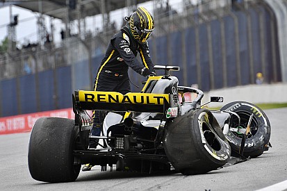 Fotogallery F1: il brutto incidente di Hulkenberg nelle Libere 2 del GP del Brasile