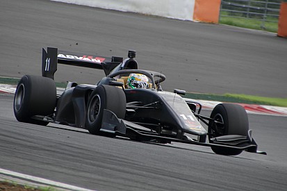 Musim depan, Super Formula resmi gunakan halo
