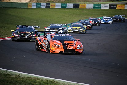 Il Lamborghini Super Trofeo 2019 si apre con un Middle East tutto nuovo