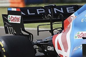 El aler&oacute;n trasero del Alpine de Alonso y Ocon que fue triunfal