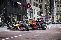 La 'odisea' de Sergio Pérez para viajar de Nueva York a Miami.. ¡en un F1!