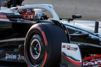 Haas sale a la pista en Jerez con pruebas privadas