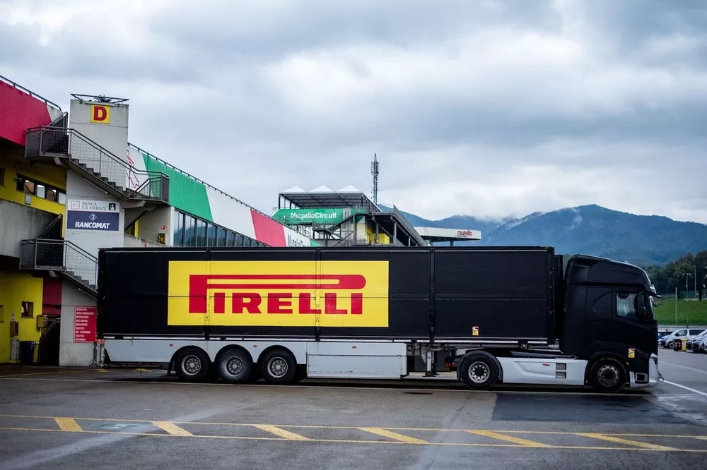Test Pirelli en Mugello 