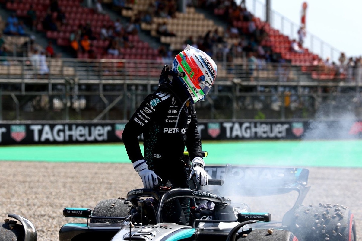 F1 | Antonelli: "Arrabbiato per la strategia. Il motore non aveva dato avvisaglie"