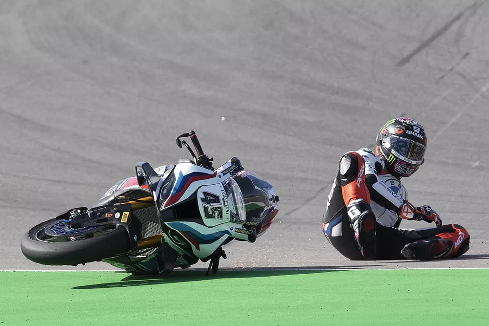 Scott Redding, BMW Motorrad WorldSBK Team crash