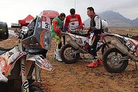 Dakarowe historie: Niezrażeni trudnościami