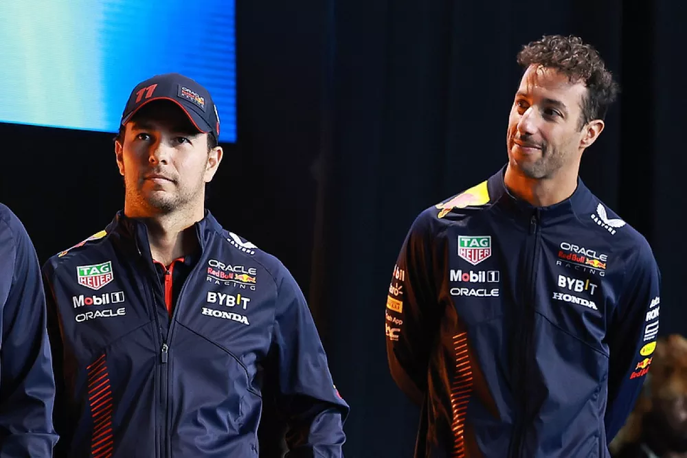 Max Verstappen, Red Bull Racing, Sergio P&eacute;rez, Red Bull Racing, Daniel Ricciardo, Red Bull Racing