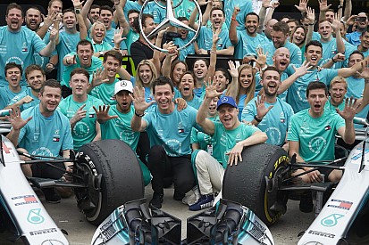 Mercedes ne va pas baisser de rythme, selon Lowe