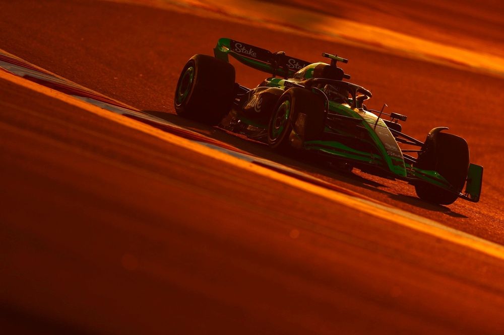 Zhou Guanyu, Kick Sauber C44 