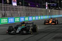 Mercedes wr&oacute;ci do gry?