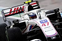 Williams spogląda na Schumachera