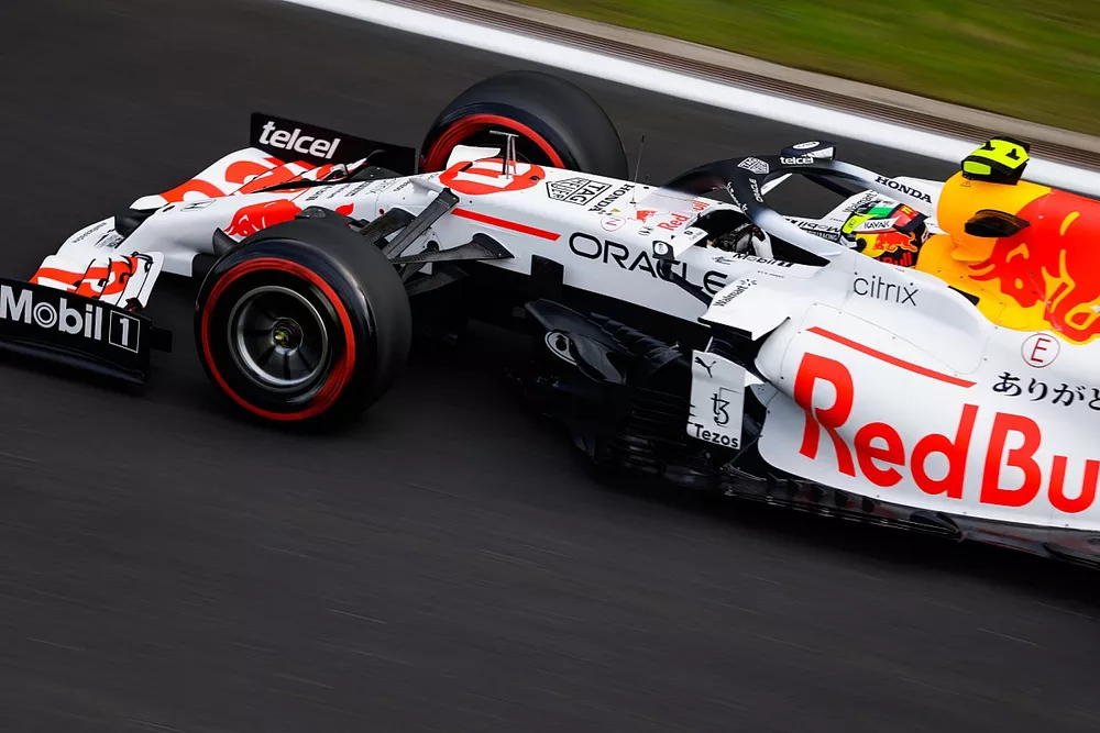 Sergio Perez, Red Bull Racing RB16B