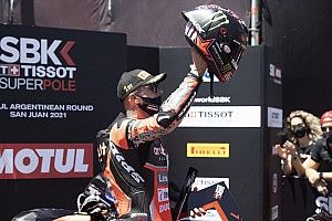 Redding se lleva la Carrera 2 en Villicum delante de Rea y Razgatlioglu