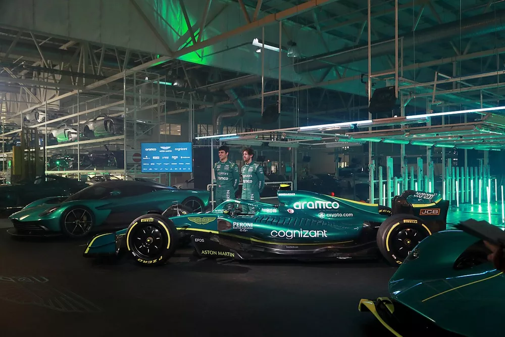 Lance Stroll, Aston Martin, Sebastian Vettel, Aston Martin 