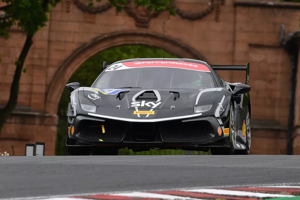 Lucky Khera Ferrari Challenge UK Oulton Park 2022