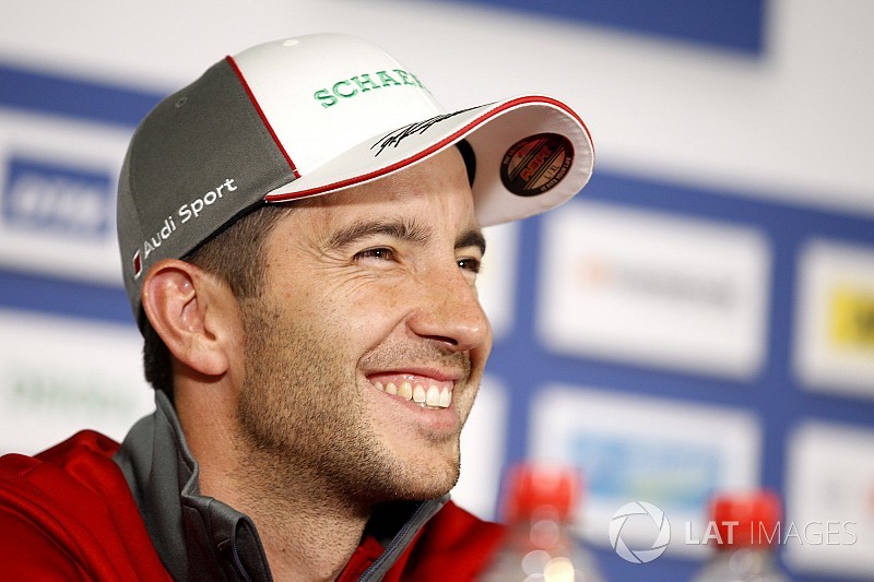 DTM 2017: Audi-Pilot Mike Rockenfeller erhält Startfreigabe