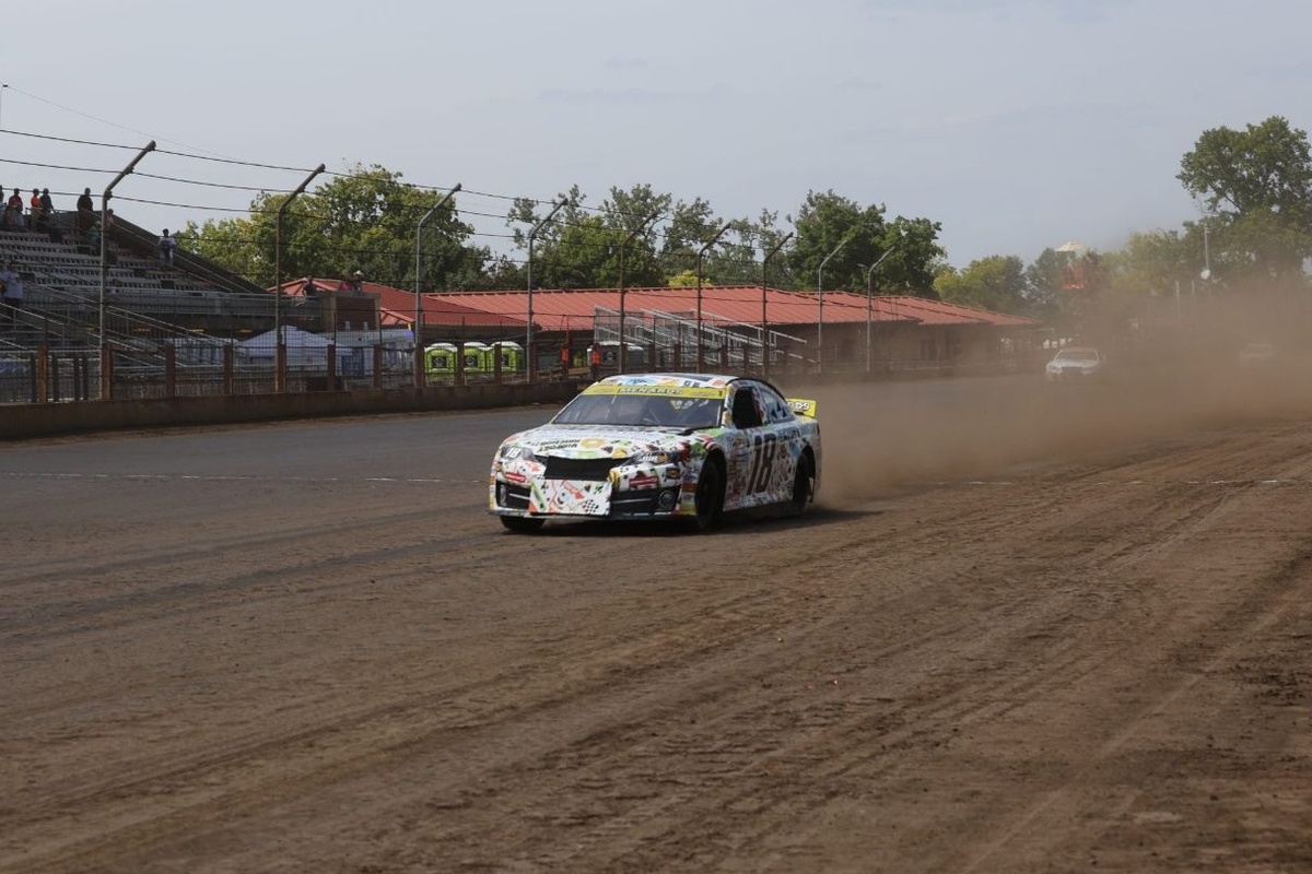 Dissecting the controversial Max Reaves ARCA win at Springfield dirt track
