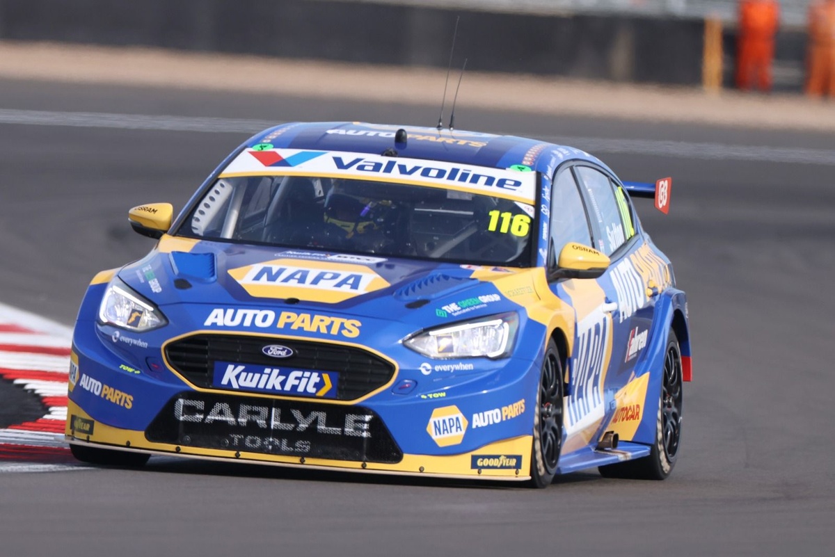 Ash Sutton claims fifth BTCC title with Silverstone victory