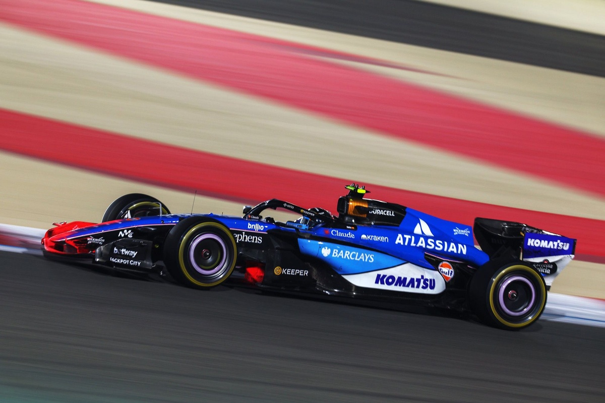 Sainz ve brotes verdes en Williams en los test de Bahrein