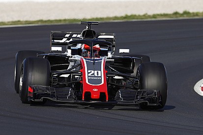 Magnussen: Halo yüzünden pilotun kim olduğu anlaşılmayacak