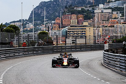 Ricciardo diz que terminou corrida com apenas seis marchas