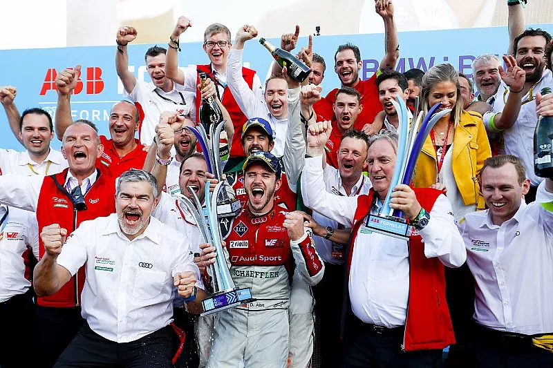 Lucas di Grassi, Audi Sport ABT Schaeffler, places 2nd, Daniel Abt, Audi Sport ABT Schaeffler, wins the Berlin ePrix