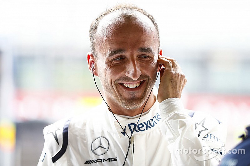 Kubica: Williams'ın en iyi yanı aracın renkleri