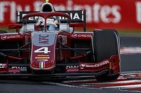 De Vries bate a Norris en una carrera de locura de la F2