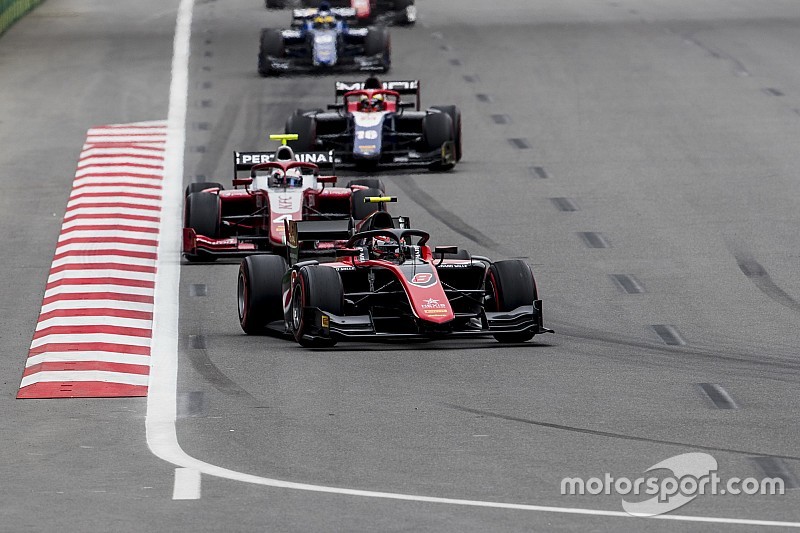 Formel 2 in Baku: Erster Sieg von Russell