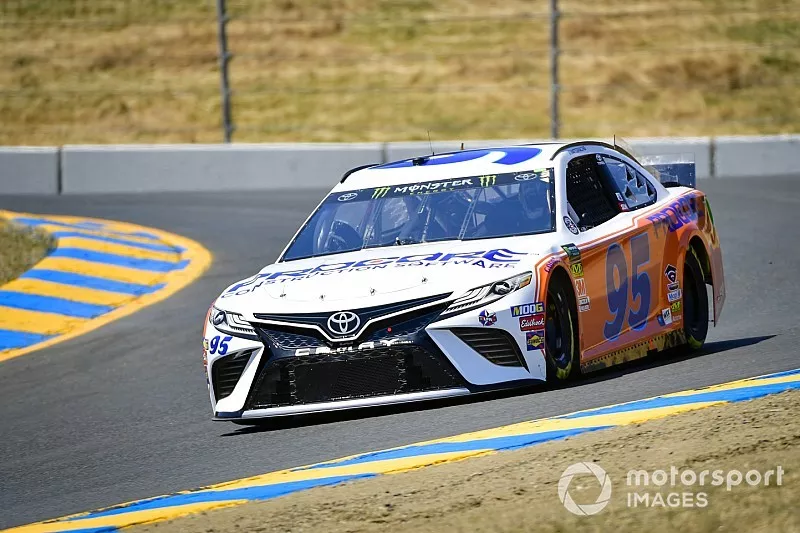 Matt DiBenedetto, Leavine Family Racing, Toyota Camry Procore Thanks DW Throwback