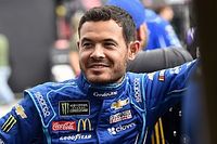 Larson lidera un 1-2 de Ganassi en la 1° práctica de Indy