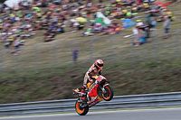 MotoGP: Sob chuva, Márquez lidera treinos de sábado na República Tcheca