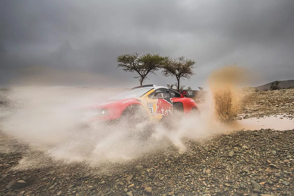 #201 Bahrain Raid Xtreme Prodrive: Sebastien Loeb, Fabian Lurquin