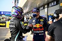 Webber: “F1, Hamilton ile Verstappen’in kıyasıya mücadele etmesine izin vermeli”